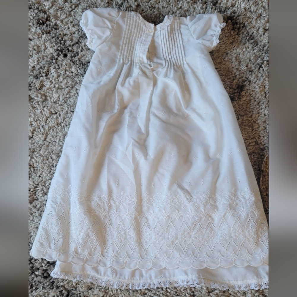 Vintage Handmade Gown Size 6 Months - Picture 5 of 11